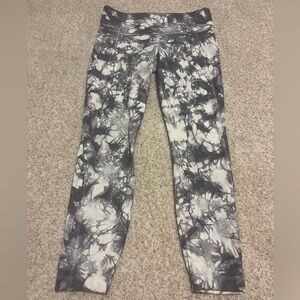 Athleta Cropped Leggings